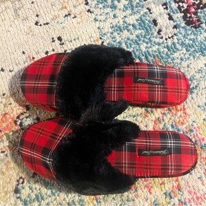 Victoria’s Secret Women's Red Plaid Slippers M